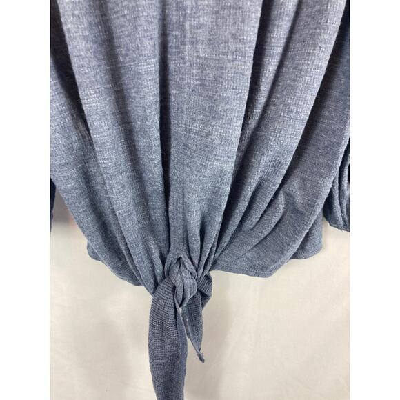 Max Studio Knot front 3/4 sleeve textured blouse size medium - Picture 6 of 9